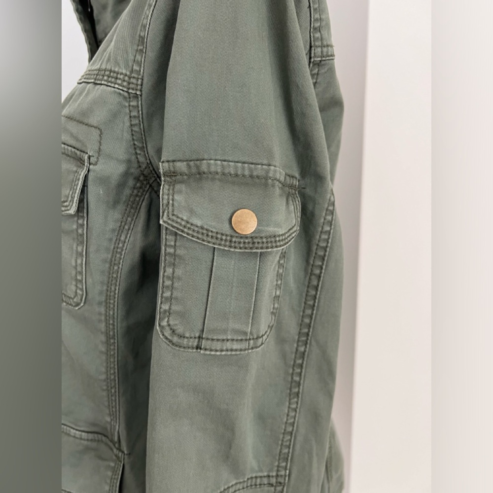 Kenzie Jeans Jacket - Size Large - Picture 6 of 9